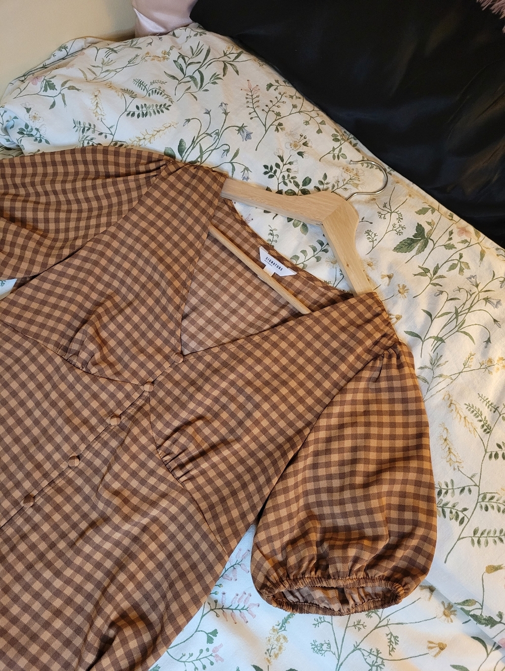 Orange Gingham Button-Front Puff Sleeve Top - Picture 2 of 7